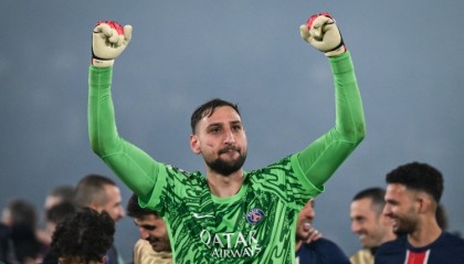 篮球比分-记者：巴黎表示今夏引援基本上已经结束，多纳鲁马等人仍待清洗